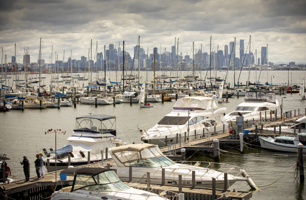 royal melbourne yacht club restaurant